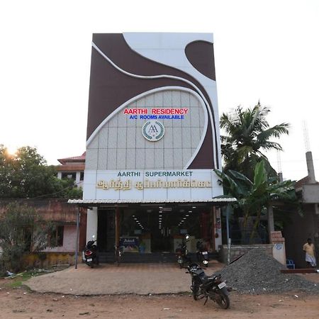 Aarthi Residency Hotel Karaikudi Kültér fotó